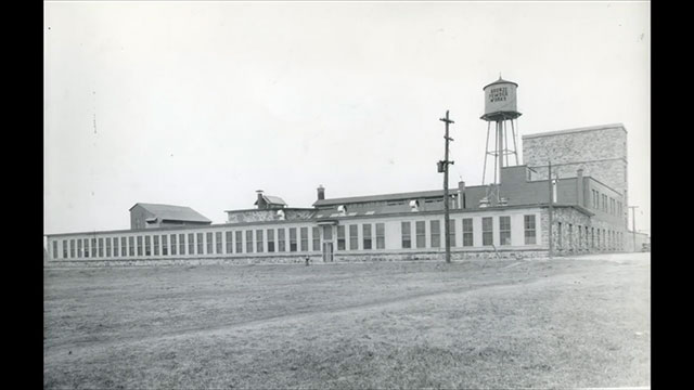 Photo de l'usine de la Canadian Bronze.
